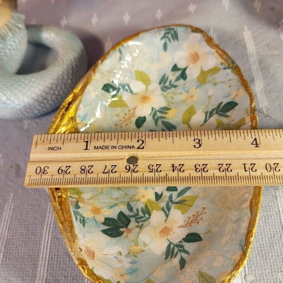 DECOUPAGE CLAM SHELL DECOUPAGE FLOWERS TRINKET DISH - Picture 6 of 8